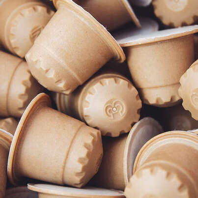 Sie sehen eine Packung VITA1001 - Bio Vitalkaffee (PREMIUM REISHI-Kaffee) | Holzfaser-Kapsel | 10er ÖKO-Box (Nespresso kompatibel), Produktbild: 03 VITA1001 - Bio Vitalkaffee (PREMIUM REISHI-Kaffee) | Holzfaser-Kapsel | 10er ÖKO-Box (Nespresso kompatibel), A-Nr.: 5684109 - 03